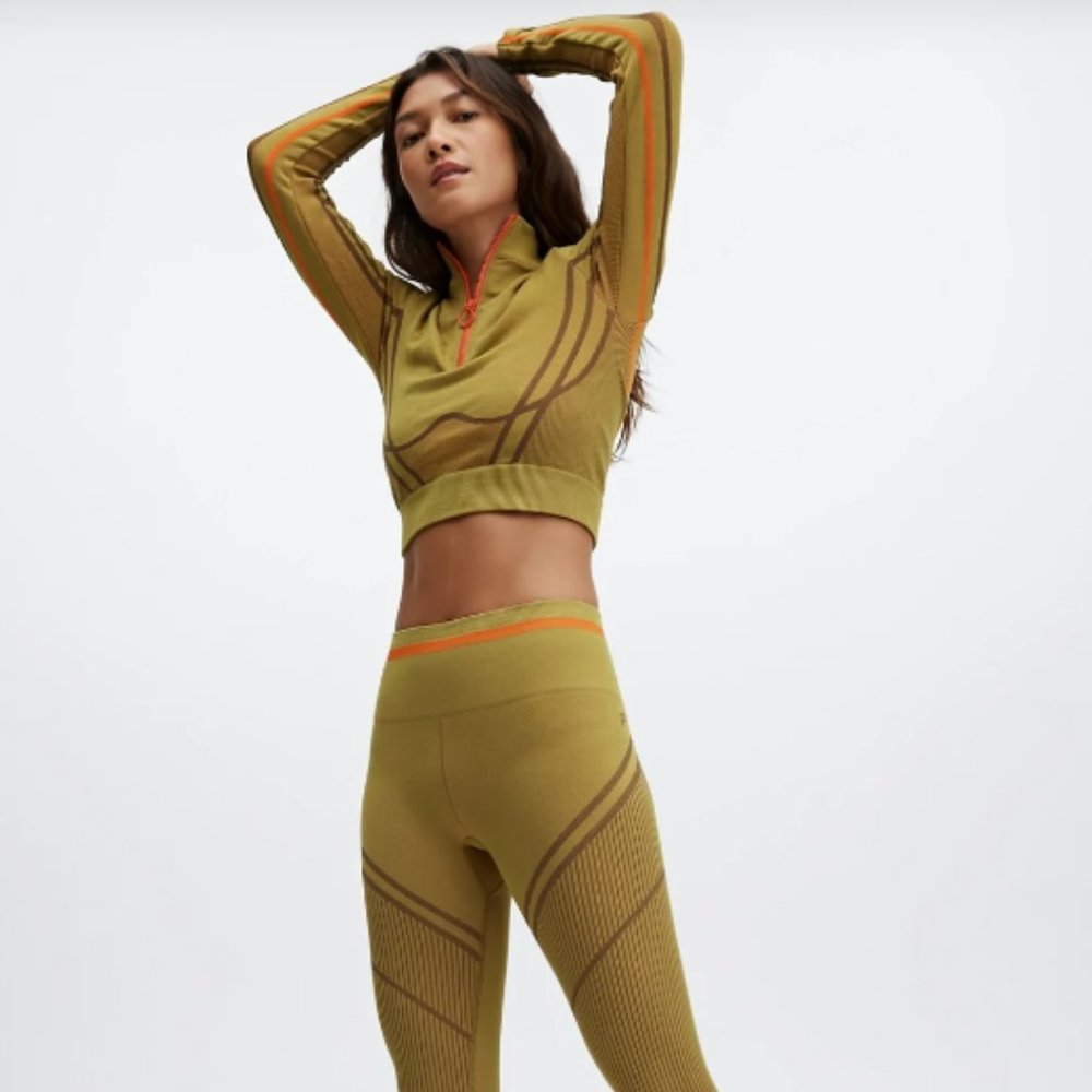 FABLETICS Seamless Half Zip Top